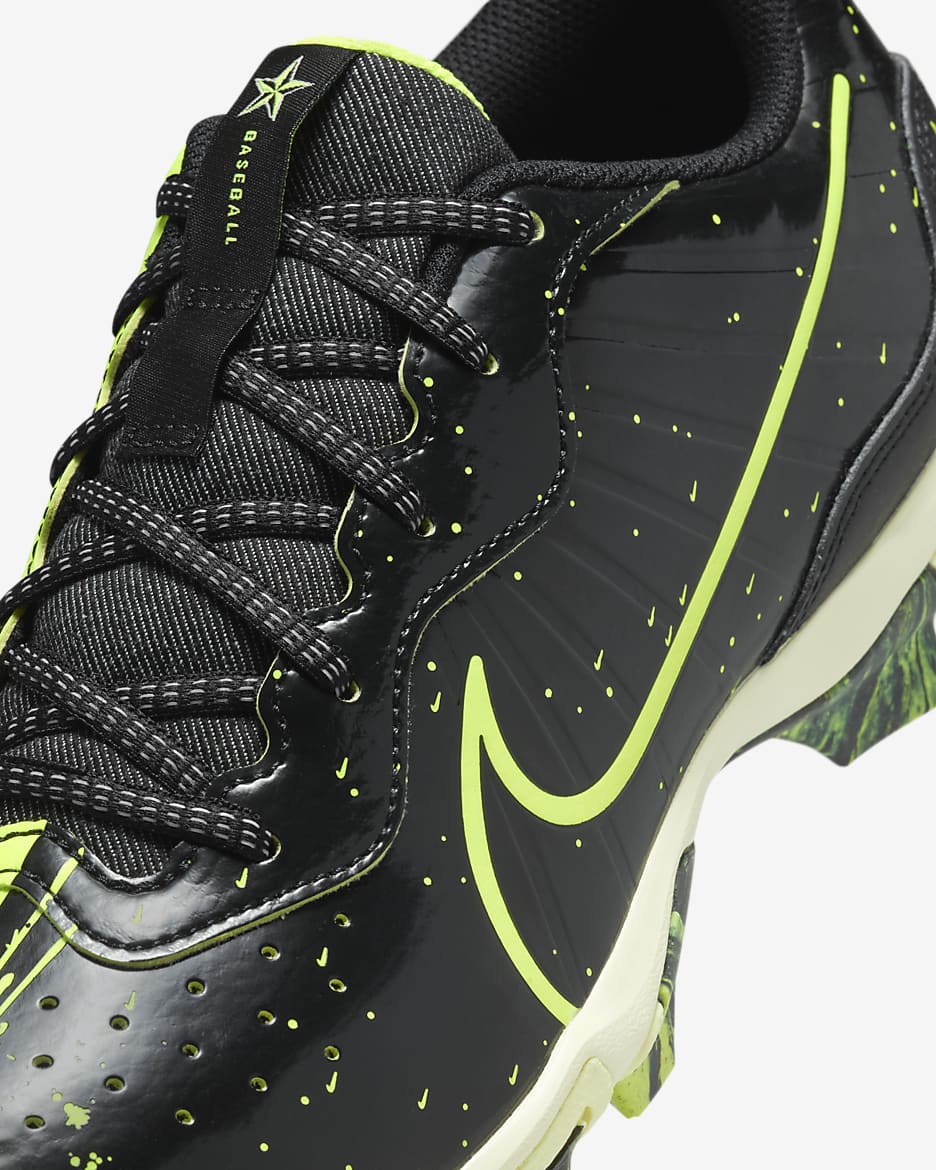 Green nike baseball cleats best sale